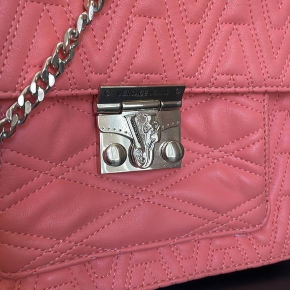 Versace Jeans Pink Leather Shoulder Bag Quilted Front Silver Locking Clasp Purse - Picture 2 of 15